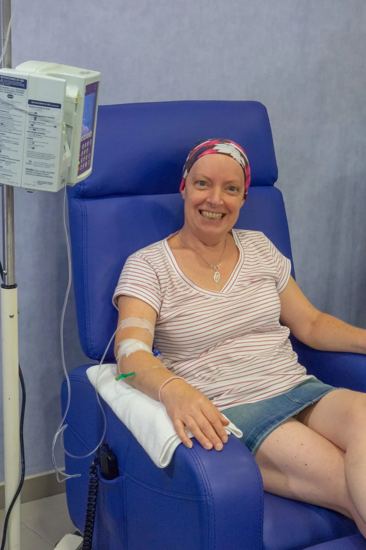 Woman in chemotherapy treatment