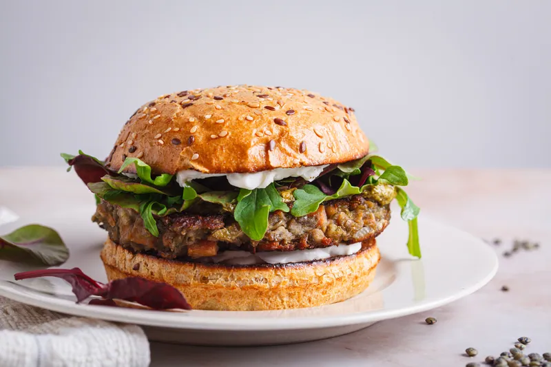 White bean and quinoa burger